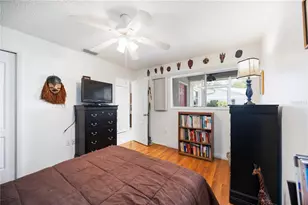 3662 Bonaventure Ct, Sarasota, FL 34243 - Photo 18