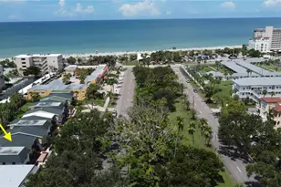 705 W Venice Ave, Venice, FL 34285 - Photo 24