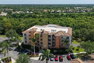 6465 Water Crest Way, Lakewood Ranch, FL 34202 - Photo 2