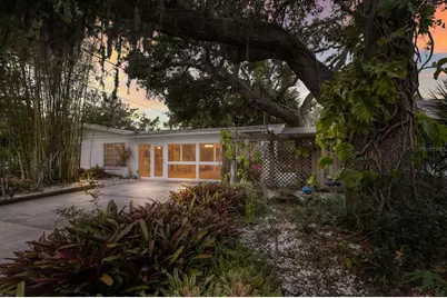2207 Hickory Avenue, Sarasota, FL 34234 - Photo 1