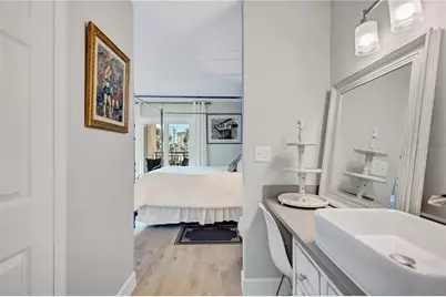 845 Benjamin Franklin Drive #302, Sarasota, FL 34236 - Photo 32