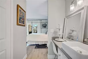 845 Benjamin Franklin Dr, Sarasota, FL 34236 - Photo 32