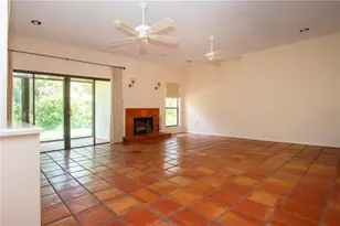 4812 Kestral Park Cir, Sarasota, FL 34231 - Photo 14