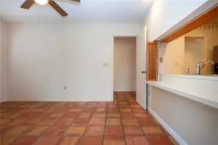 4812 Kestral Park Cir, Sarasota, FL 34231 - Photo 30