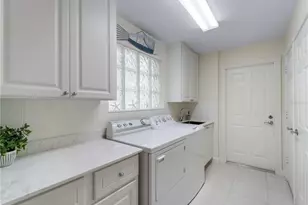 7641 Quinto Dr, Sarasota, FL 34238 - Photo 30