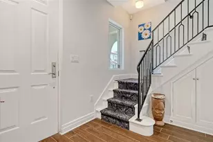 235 Cocoanut Ave, Sarasota, FL 34236 - Photo 8