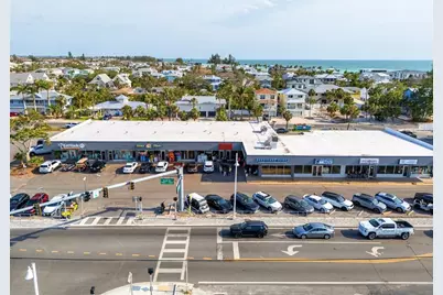 208 Peacock Lane, Holmes Beach, FL 34217 - Photo 40