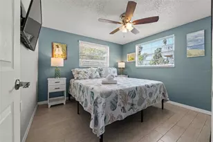 208 Peacock Ln, Holmes Beach, FL 34217 - Photo 16