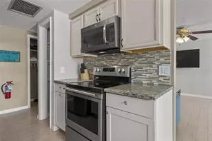 208 Peacock Ln, Holmes Beach, FL 34217 - Photo 14