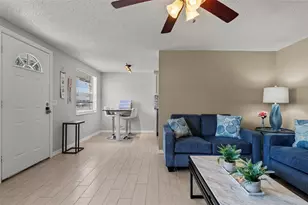 208 Peacock Ln, Holmes Beach, FL 34217 - Photo 6