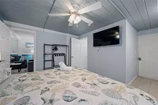 3018 Gulf Dr, Holmes Beach, FL 34217 - Photo 30