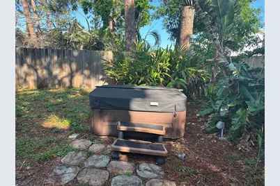 2181 Pine Gardens Trail, Sarasota, FL 34231 - Photo 10