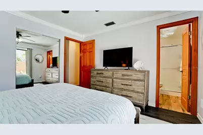 1010 68th Street NW, Bradenton, FL 34209 - Photo 10