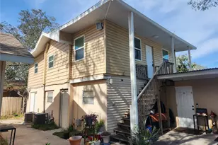 2115 5th St, Sarasota, FL 34237 - Photo 2