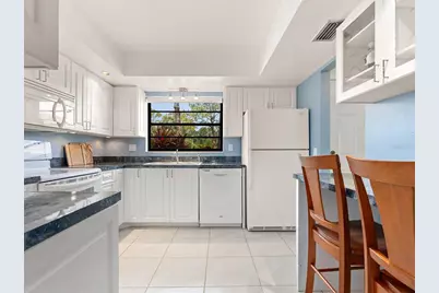 3627 Longmeadow #39, Sarasota, FL 34235 - Photo 14