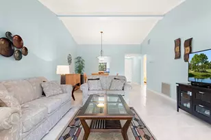 3627 Longmeadow, Sarasota, FL 34235 - Photo 10