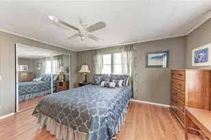 5619 Bayshore Rd, Palmetto, FL 34221 - Photo 24