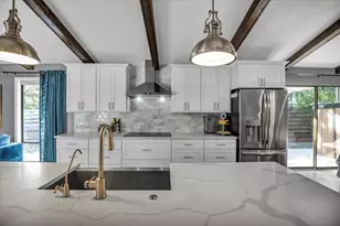 1809 Buccaneer Terrace, Sarasota, FL 34231 - Photo 12