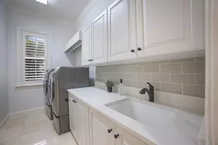 6919 Westchester Cir, Lakewood Ranch, FL 34202 - Photo 38
