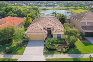 8950 Stone Harbour Loop, Bradenton, FL 34212 - Photo 2