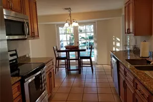 2745 Cardwell Way, Sarasota, FL 34231 - Photo 8