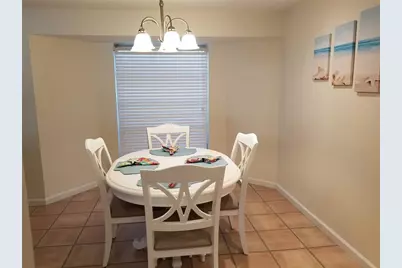 2745 Cardwell Way, Sarasota, FL 34231 - Photo 12