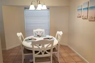 2745 Cardwell Way, Sarasota, FL 34231 - Photo 12