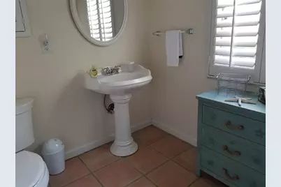 2745 Cardwell Way, Sarasota, FL 34231 - Photo 20