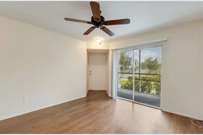 850 S Tamiami Trail #203, Sarasota, FL 34236 - Photo 8