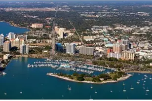 1716 Stapleton St, Sarasota, FL 34239 - Photo 32