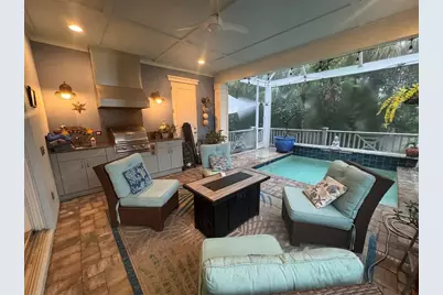 1716 Stapleton Street, Sarasota, FL 34239 - Photo 8