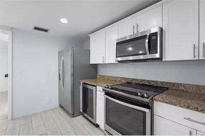 3616 Stardust Place, Sarasota, FL 34232 - Photo 18