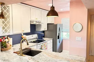 433 Cerromar Ln, Venice, FL 34293 - Photo 32