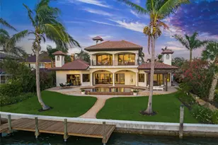 3576 San Remo Terrace, Sarasota, FL 34239 - Photo 2