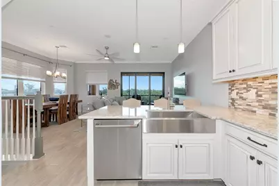 5561 Cannes Circle, Sarasota, FL 34231 - Photo 12