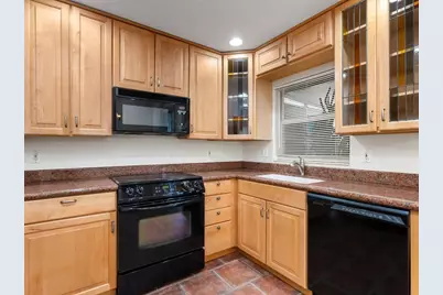 635 N Jefferson Avenue #635, Sarasota, FL 34237 - Photo 10