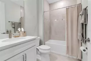 10724 Spring Tide Wy, Parrish, FL 34219 - Photo 10