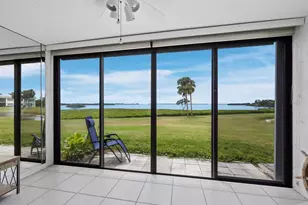 4745 Independence Dr, Bradenton, FL 34210 - Photo 10