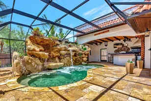 681 Avenida De Mayo, Sarasota, FL 34242 - Photo 8