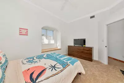 681 Avenida De Mayo, Sarasota, FL 34242 - Photo 28