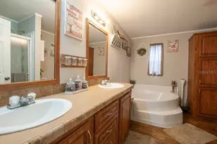 1264 NE Forrest Ave, Arcadia, FL 34266 - Photo 12