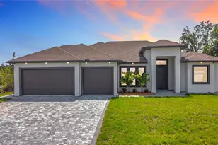 7152 Bougainvillea St, Englewood, FL 34224 - Photo 1