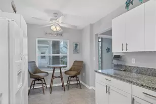 9630 Club S Cir, Sarasota, FL 34238 - Photo 2