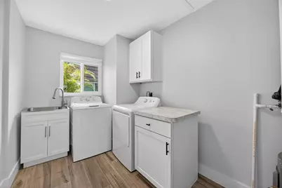 2733 Riverbluff Place #V57, Sarasota, FL 34231 - Photo 16