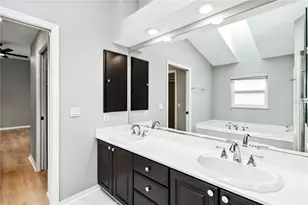 7 Arbor Oaks Dr, Sarasota, FL 34232 - Photo 36