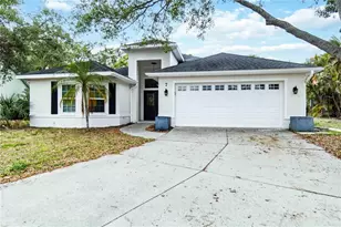 7 Arbor Oaks Dr, Sarasota, FL 34232 - Photo 2