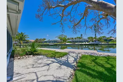 5920 Gulf Of Mexico Drive, Longboat Key, FL 34228 - Photo 34