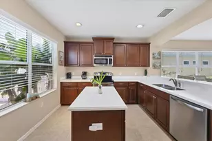 4811 Woodbrook Dr, Sarasota, FL 34243 - Photo 18