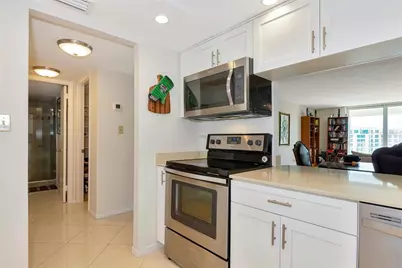 101 S Gulfstream Avenue #16C, Sarasota, FL 34236 - Photo 40