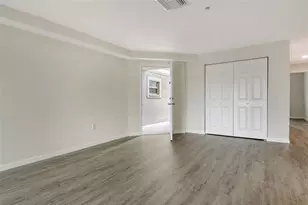 383 Bobby Jones Rd, Sarasota, FL 34232 - Photo 4